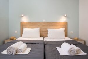 islandkavos accommodation corfu paralia studios